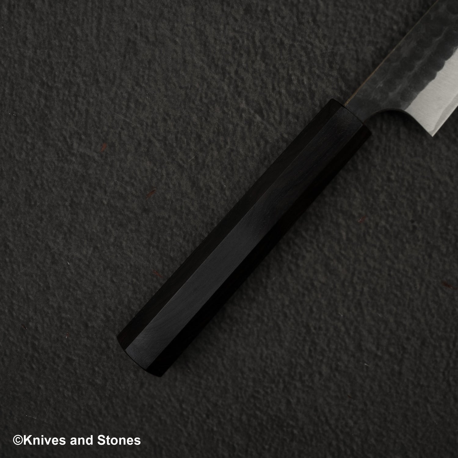 安立青紙超級槌目黑打小刀 120mm 不鏽鋼夾層