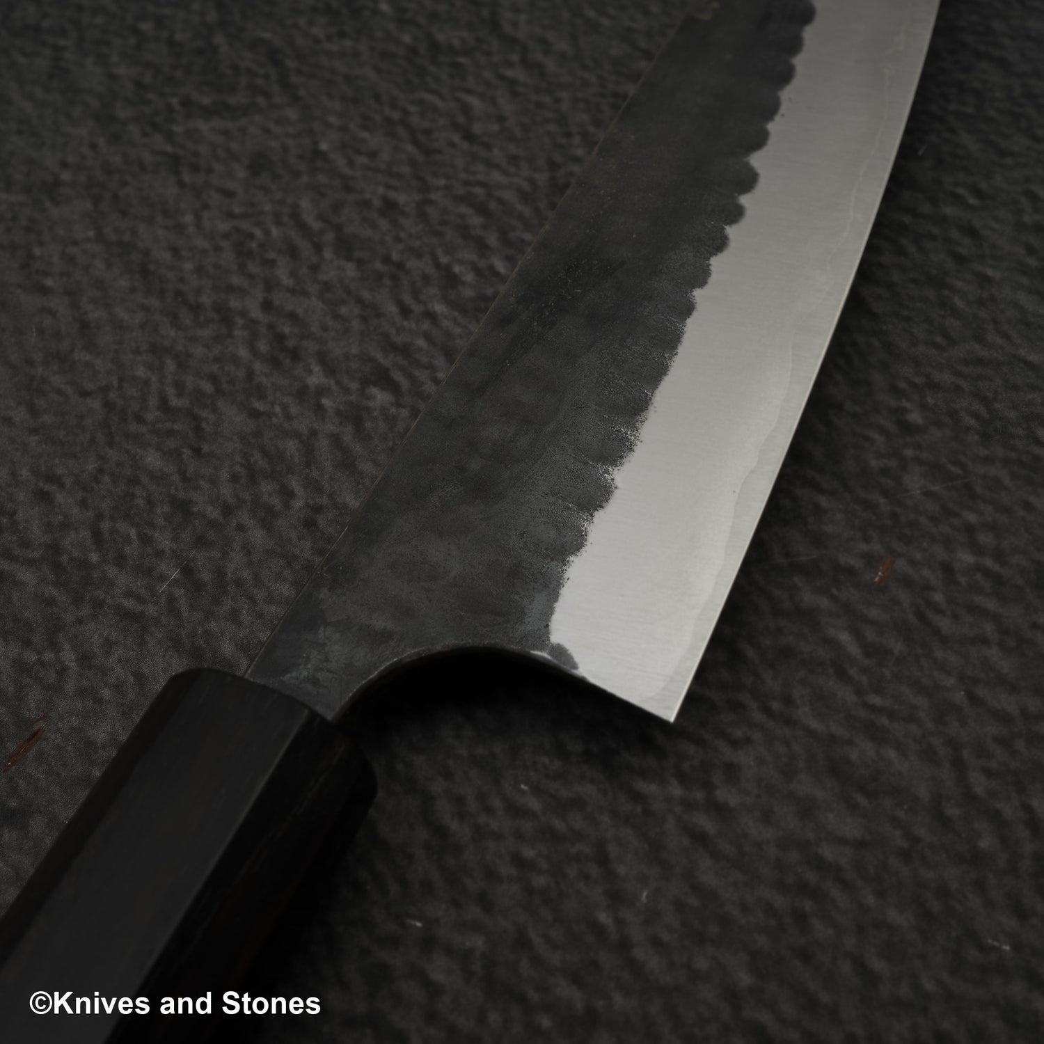 安立青紙超級槌目黑打小刀150mm不鏽鋼夾層