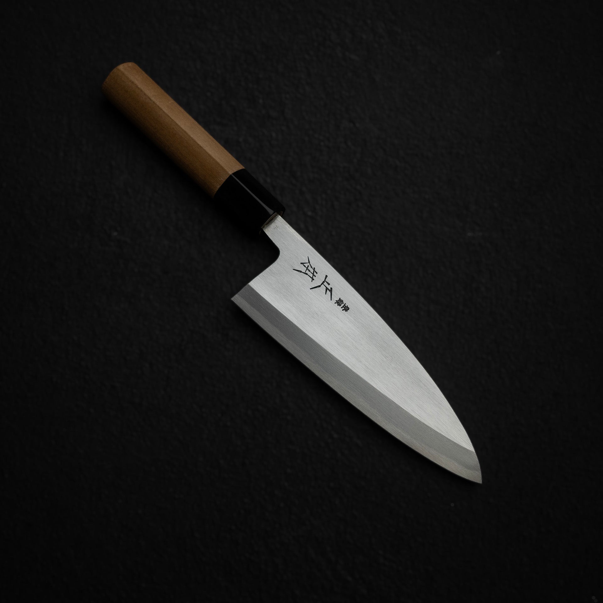 正本總本店白子KK 系列– Knives and Stones