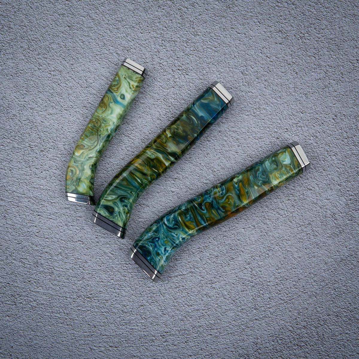 Nenox Cosmic Swirl 雙口金 handle detail