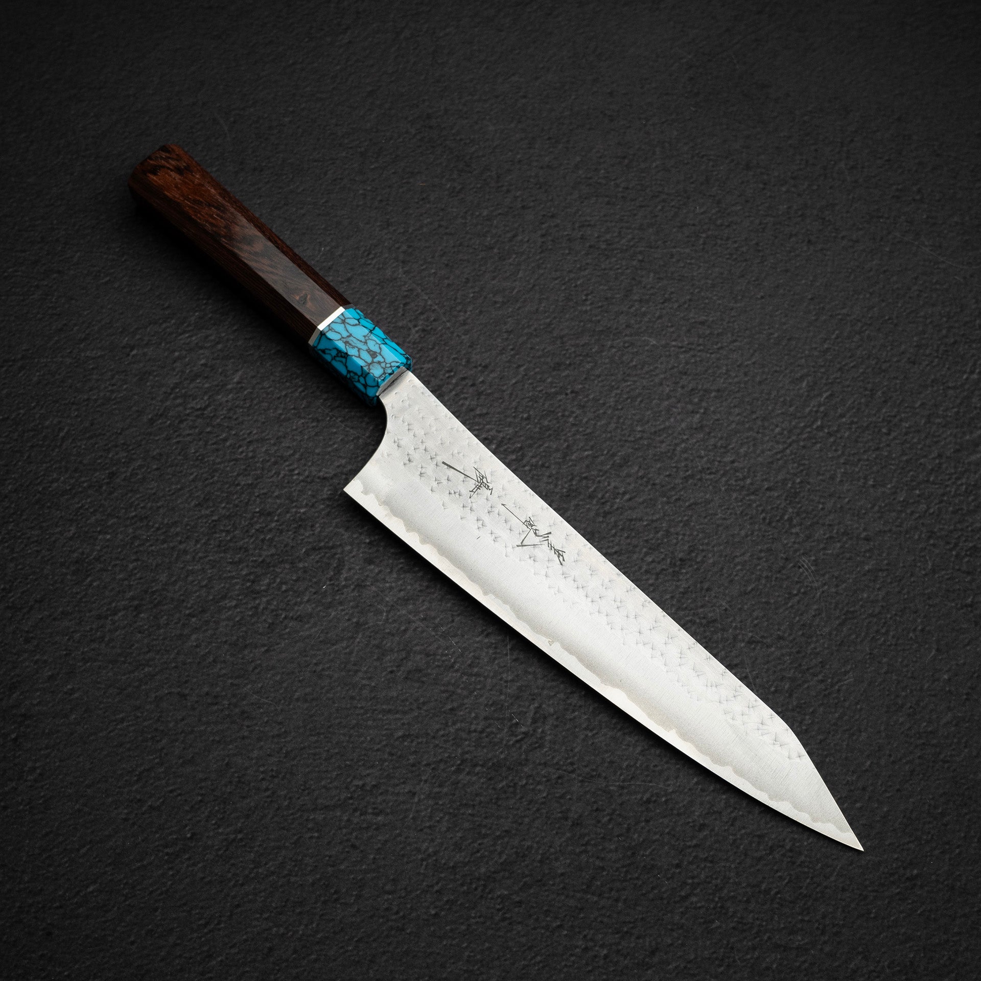 黑﨑打刃物— 武生, Japan | 極致性能，獨特槌目紋。 | SG2鋼、超級青鋼