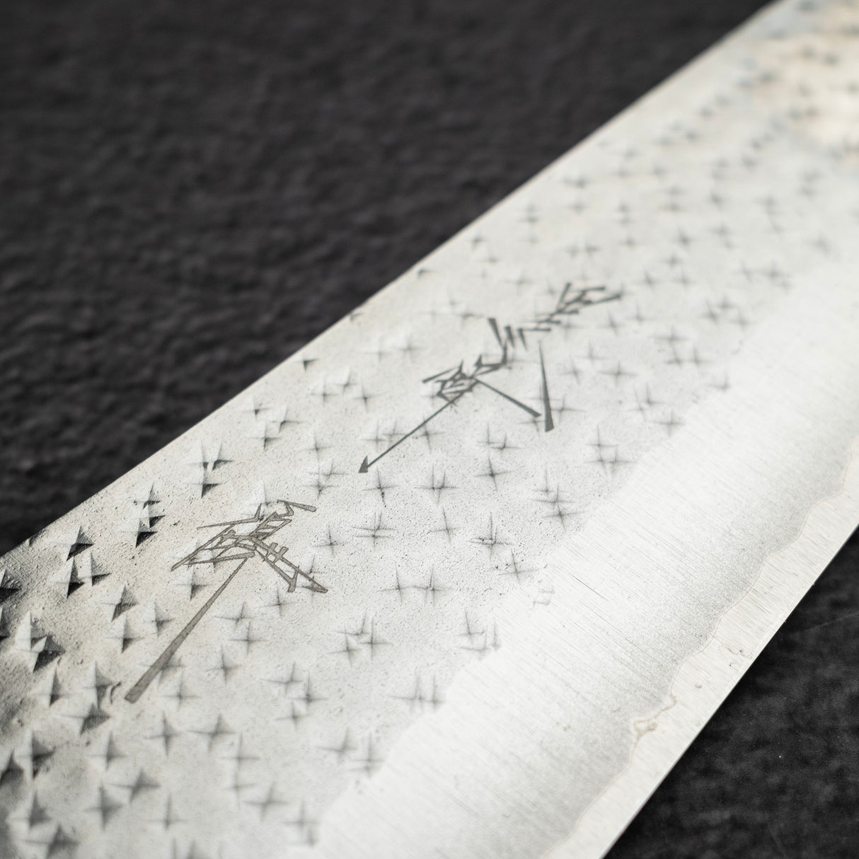 黑崎優「黒線・映」青紙超級 K 型牛刀 240mm 綠松石 白色口環