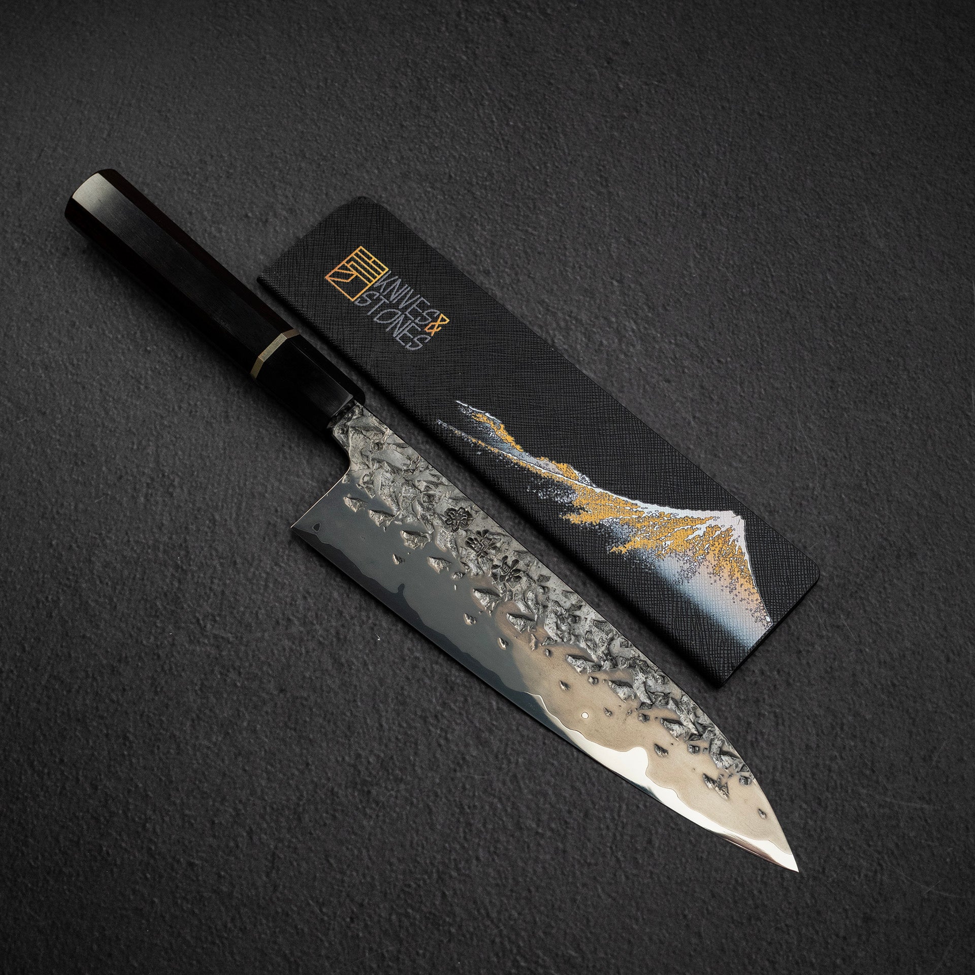 牛刀— Japanese Kitchen Knife Profile (主廚刀) | Knives and Stones