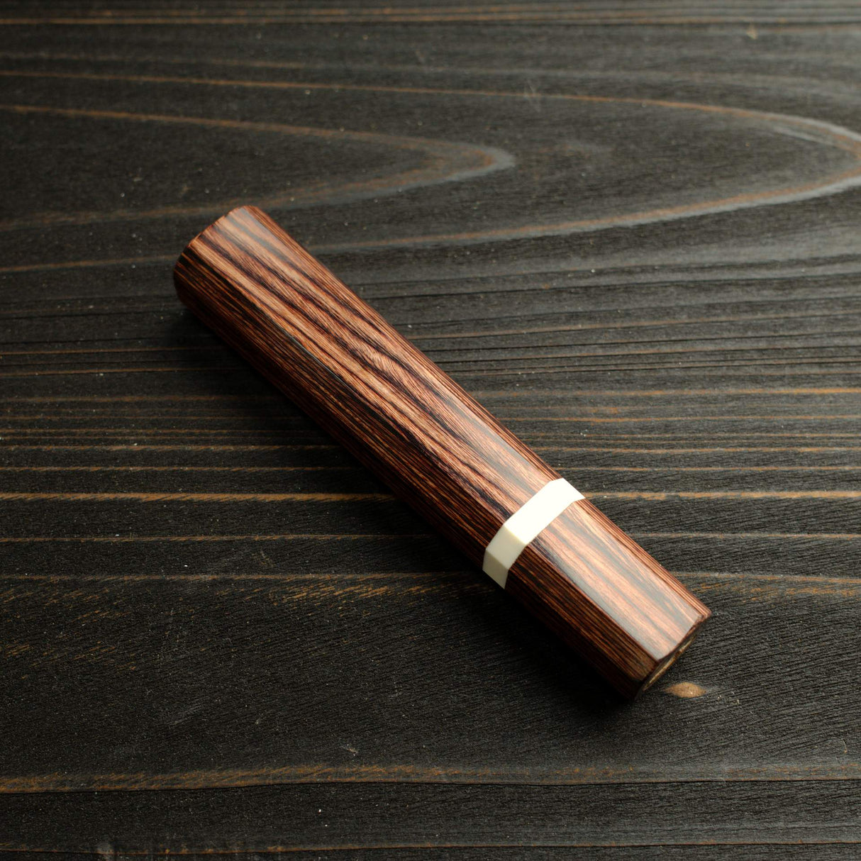 K&S 樣品特賣：210mm 牛刀專用深色八角日式柄