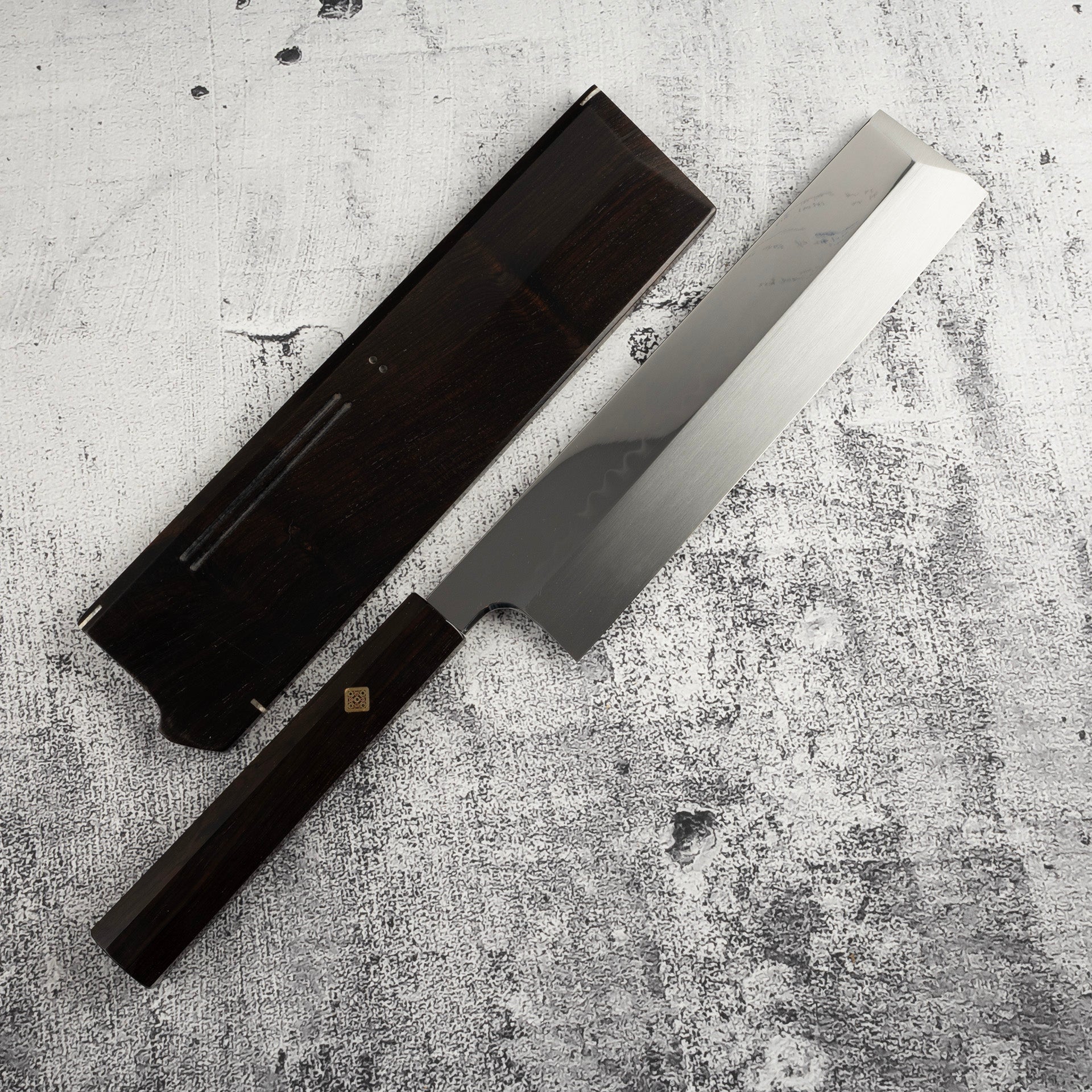 玄海正國– Knives and Stones