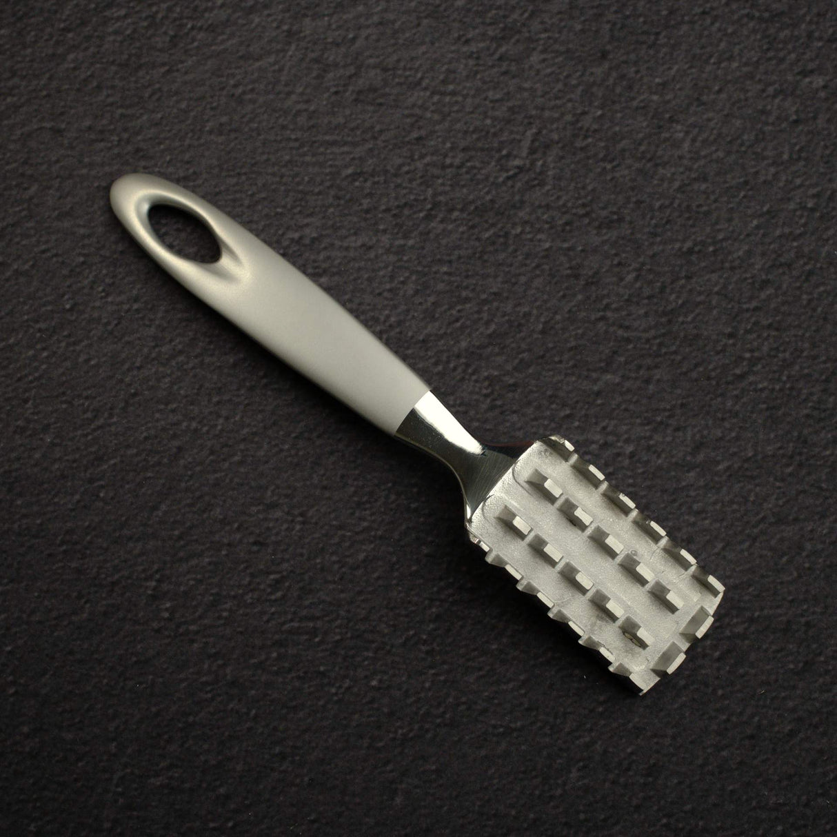 Tojiro Stainless Fish Scaler F-640