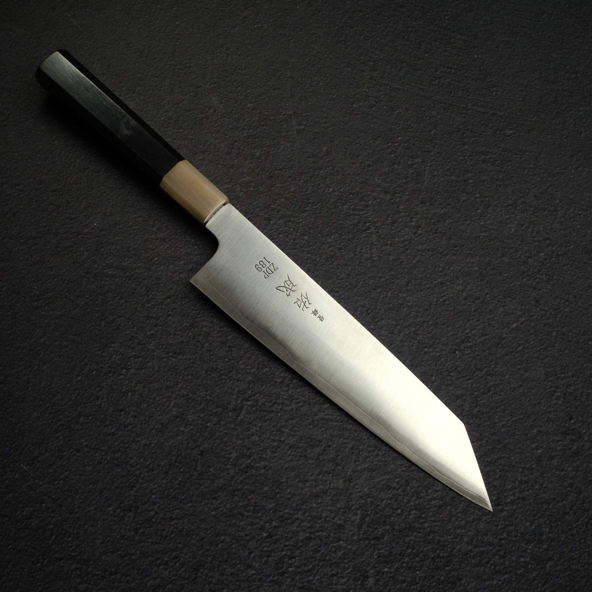 佑成 ZDP-189 Hairline 切付牛刀 210mm, 黑檀木 Handle with Blonde/Marble Ferrule