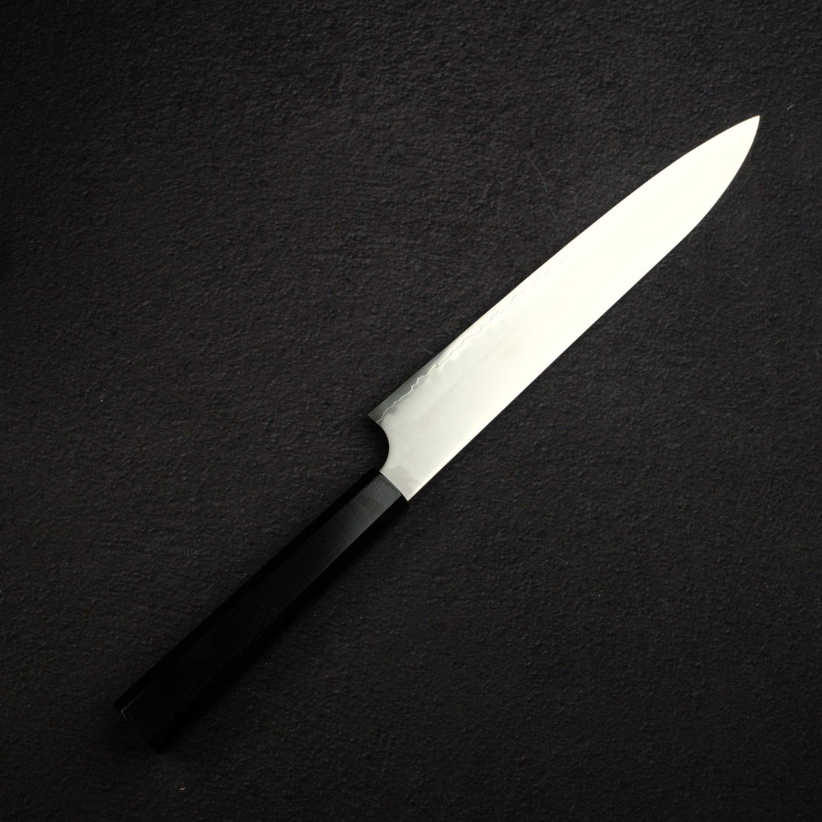 初心 隼 Chromax鋼 筋引 240mm，黑檀木手柄