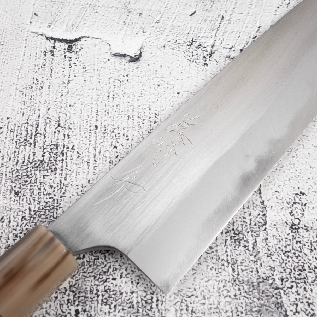 EOFY2025 特別版：Mazaki White 2 Hon-Sanmai Gyuto 240mm 與 Saya