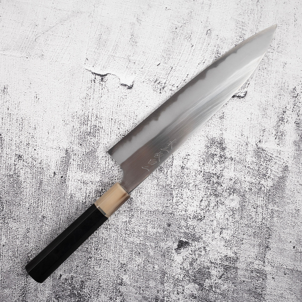 EOFY2025 特別版：Mazaki White 2 Hon-Sanmai Gyuto 240mm 與 Saya