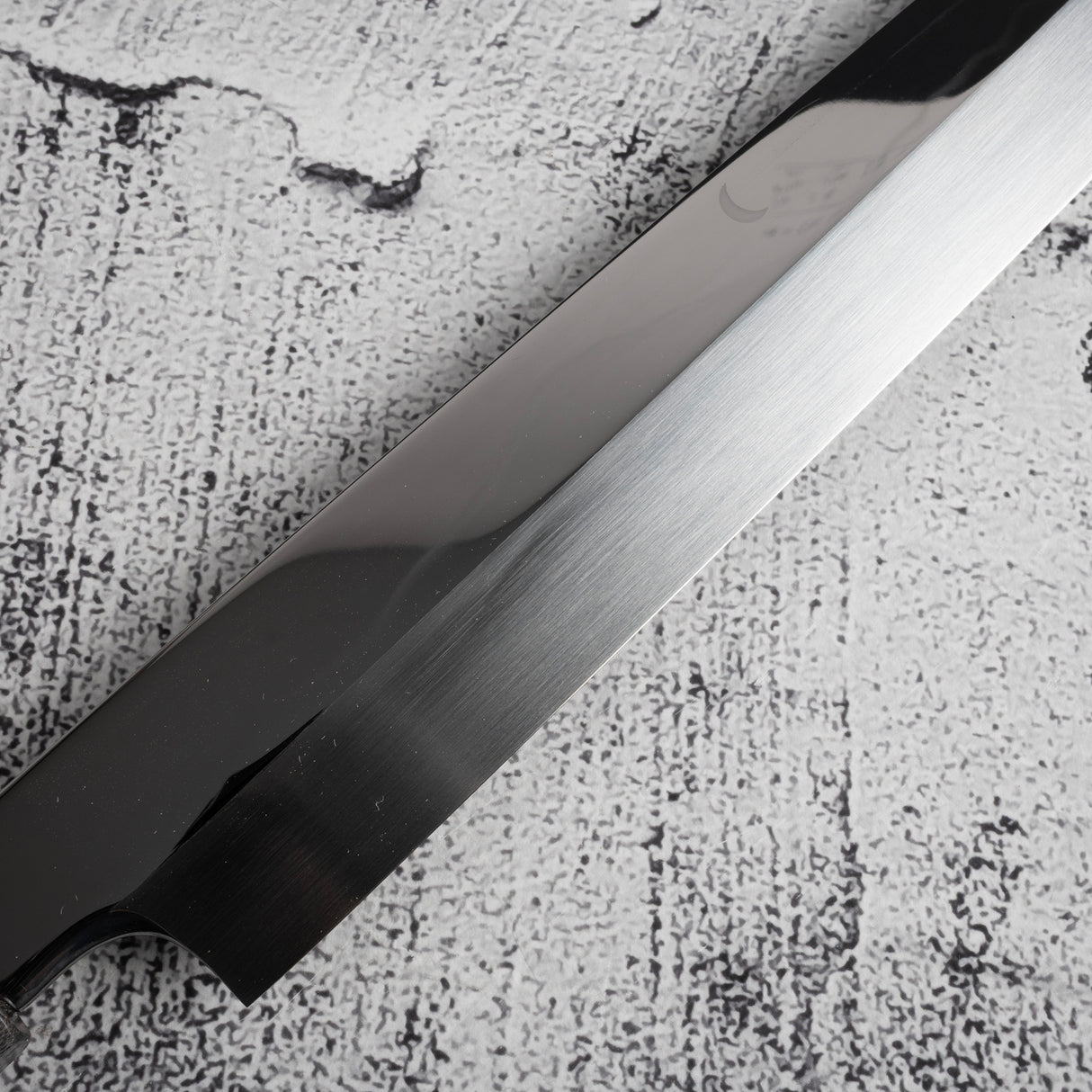 Exotic: Genkai Masakuni (玄海正國) Mizu-Honyaki Yanagiba 300mm