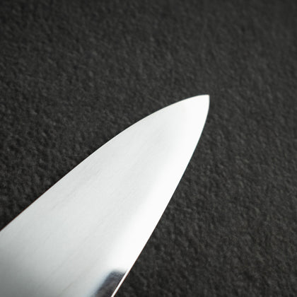 More frames of the Blue 1 Kasumi gyuto.