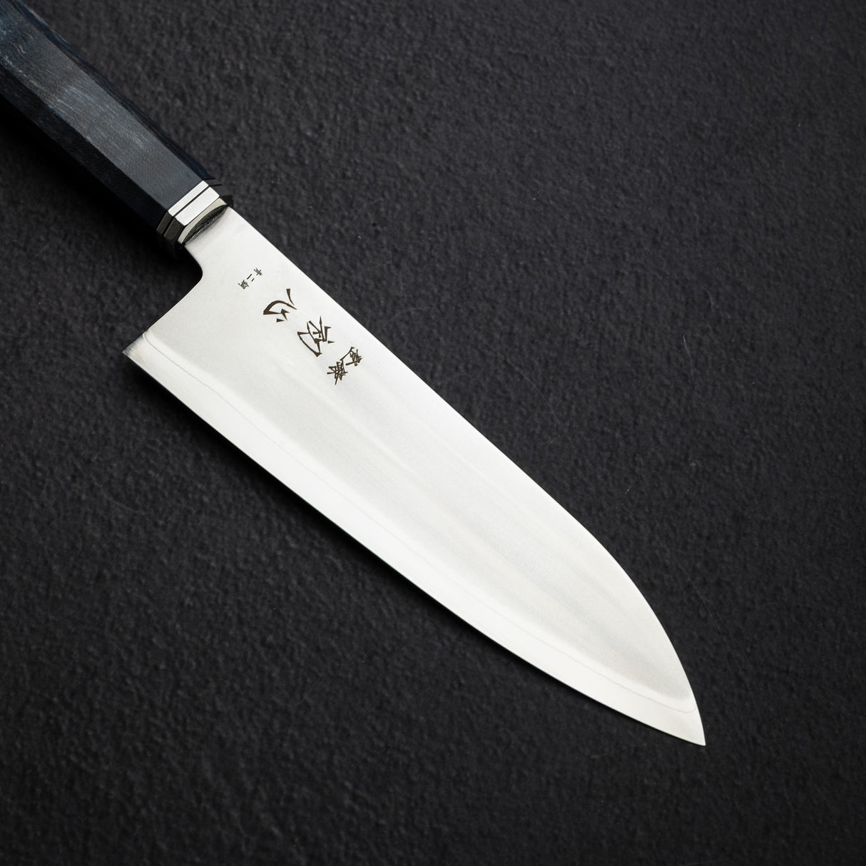 Hatsukokoro Kaijin Blue 2 Santoku 175mm Migaki Curly Maple