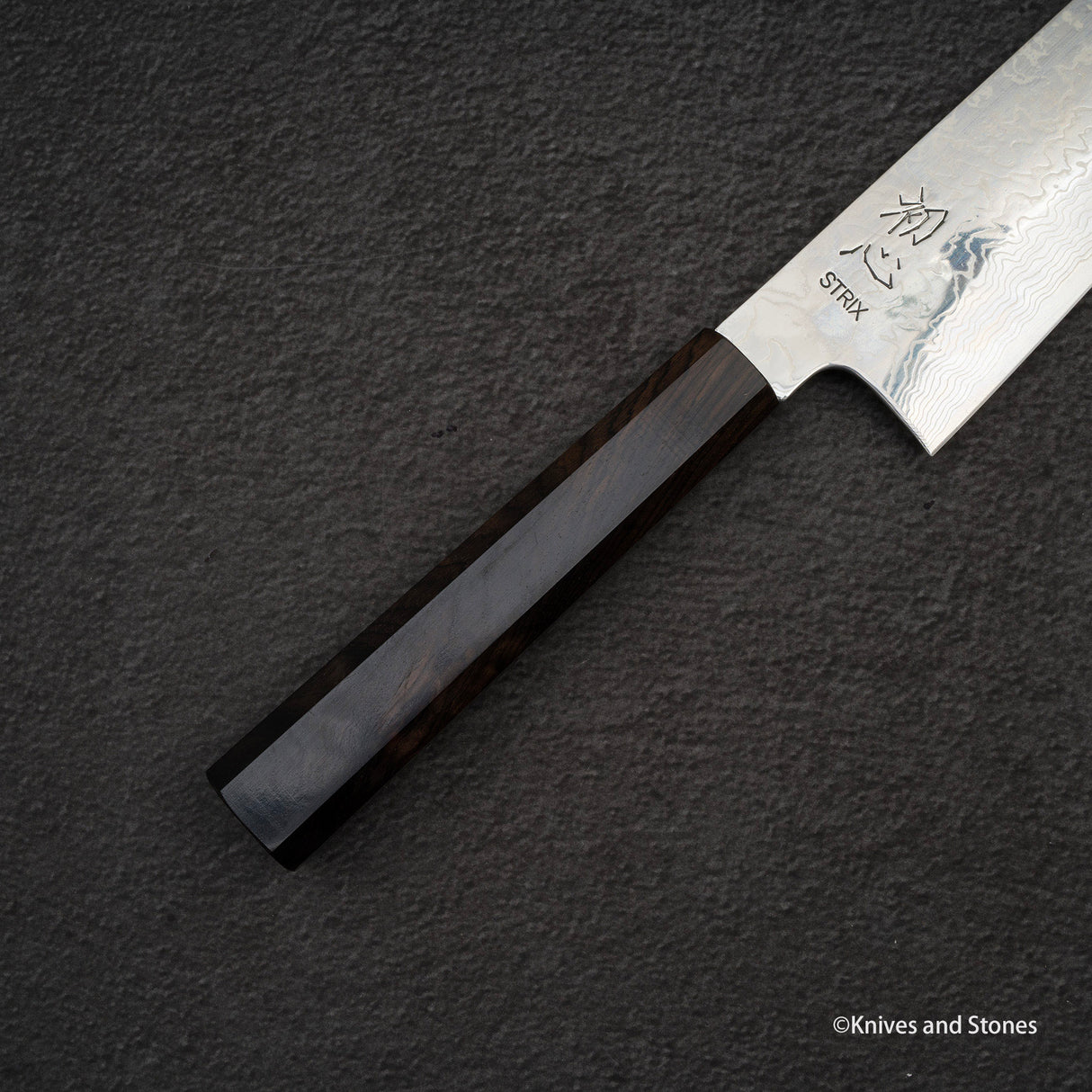 Hatsukokoro STRIX K-Tip 大馬士革牛刀 210mm 烏木手柄