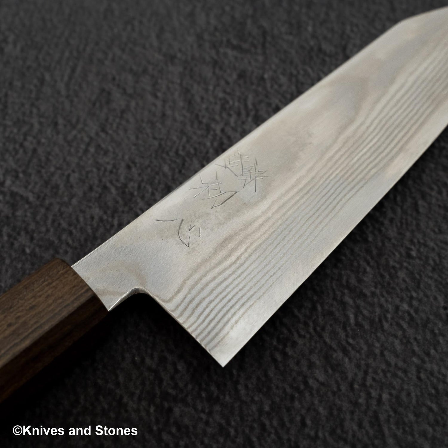 Hatsukokoro Ginso Ginsan 鎳大馬士革文化 180mm 黑色 Chacate