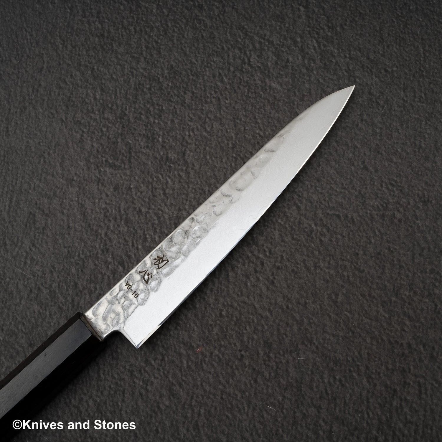 Hatsukokoro Hayabusa VG10 Damascus Tsuchime Petty 150mm Ebony Handle