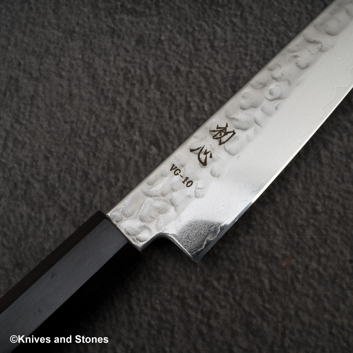 Hatsukokoro Hayabusa VG10 Damascus Tsuchime Petty 150mm Ebony Handle