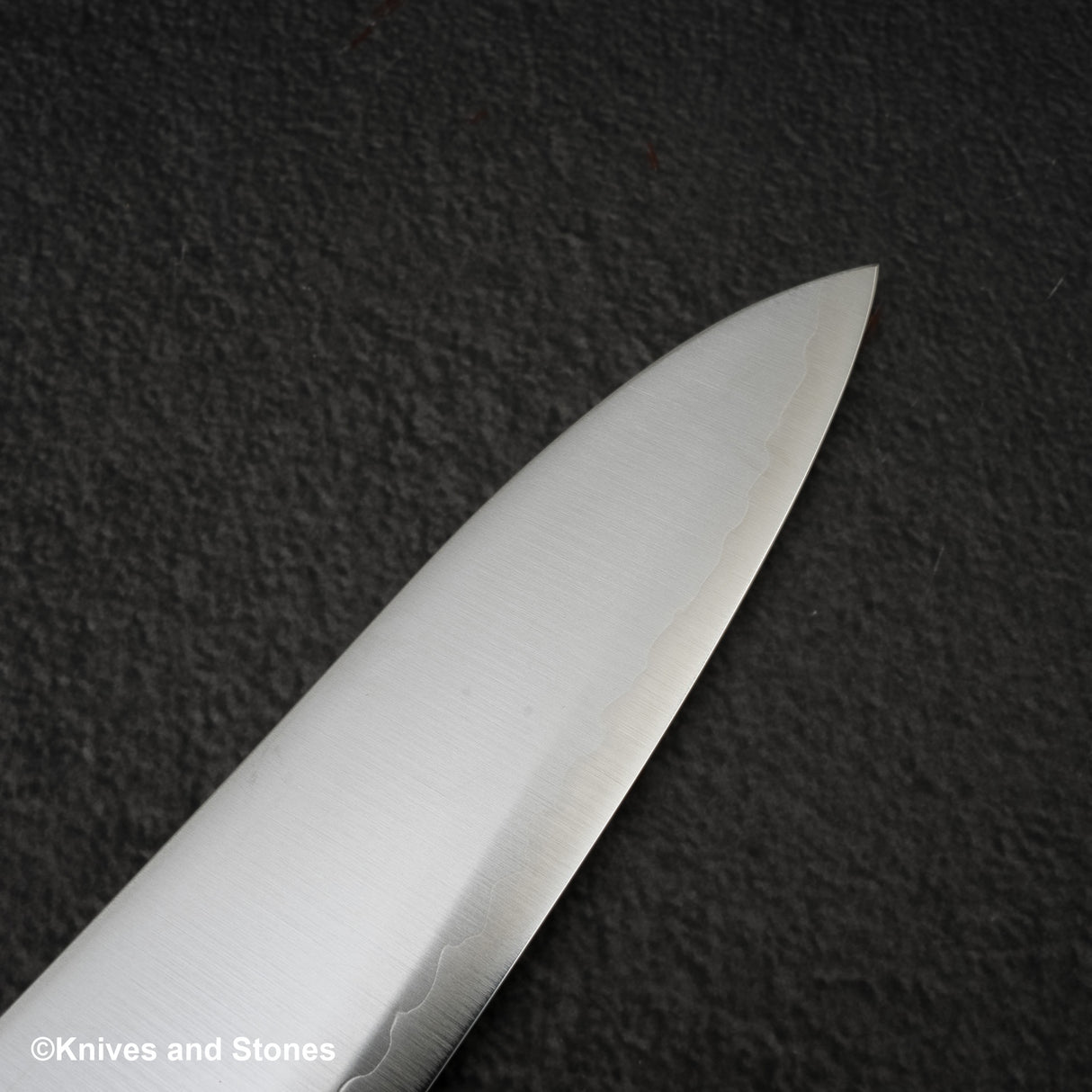 初心隼 ZDP189 Migaki Gyuto 210mm