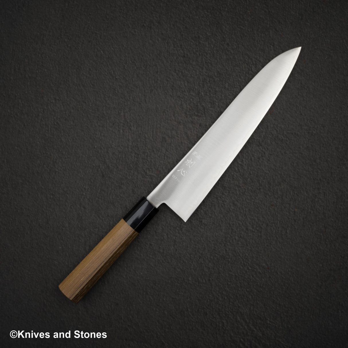 初心隼 ZDP189 Migaki Gyuto 240mm