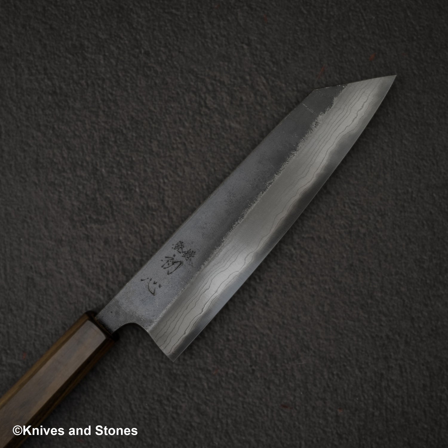 Hatsukokoro Kumokage Blue 2 Kurouchi Damascus Bunka 180mm