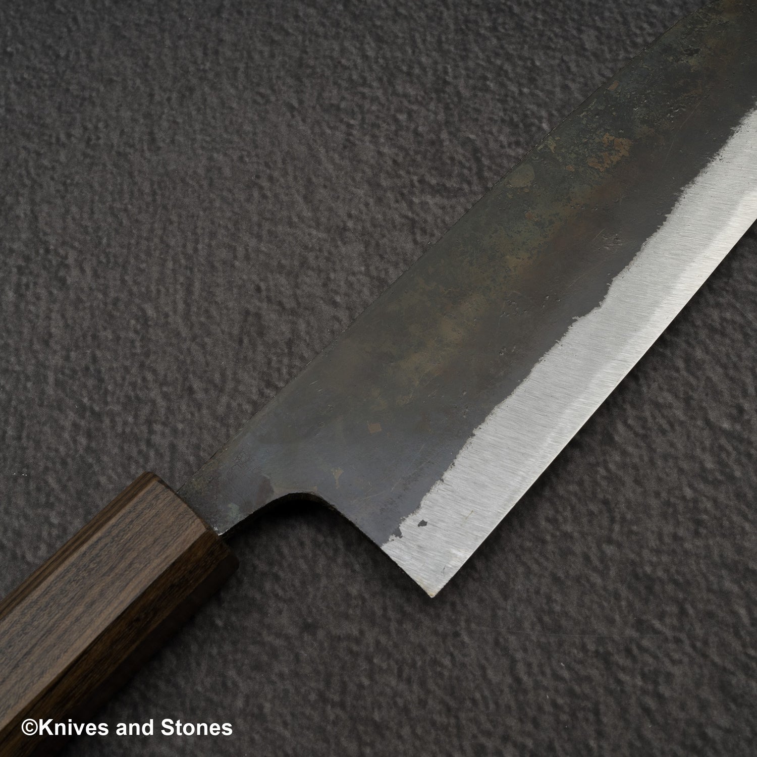 Hatsukokoro Kurokuma Blue 2 Kurouchi Santoku 165mm