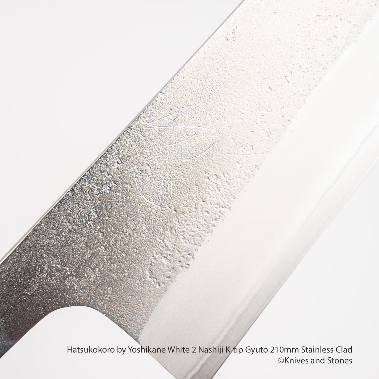 Yoshikane White 2 Nashiji K-tip Gyuto 210mm 不鏽鋼包覆