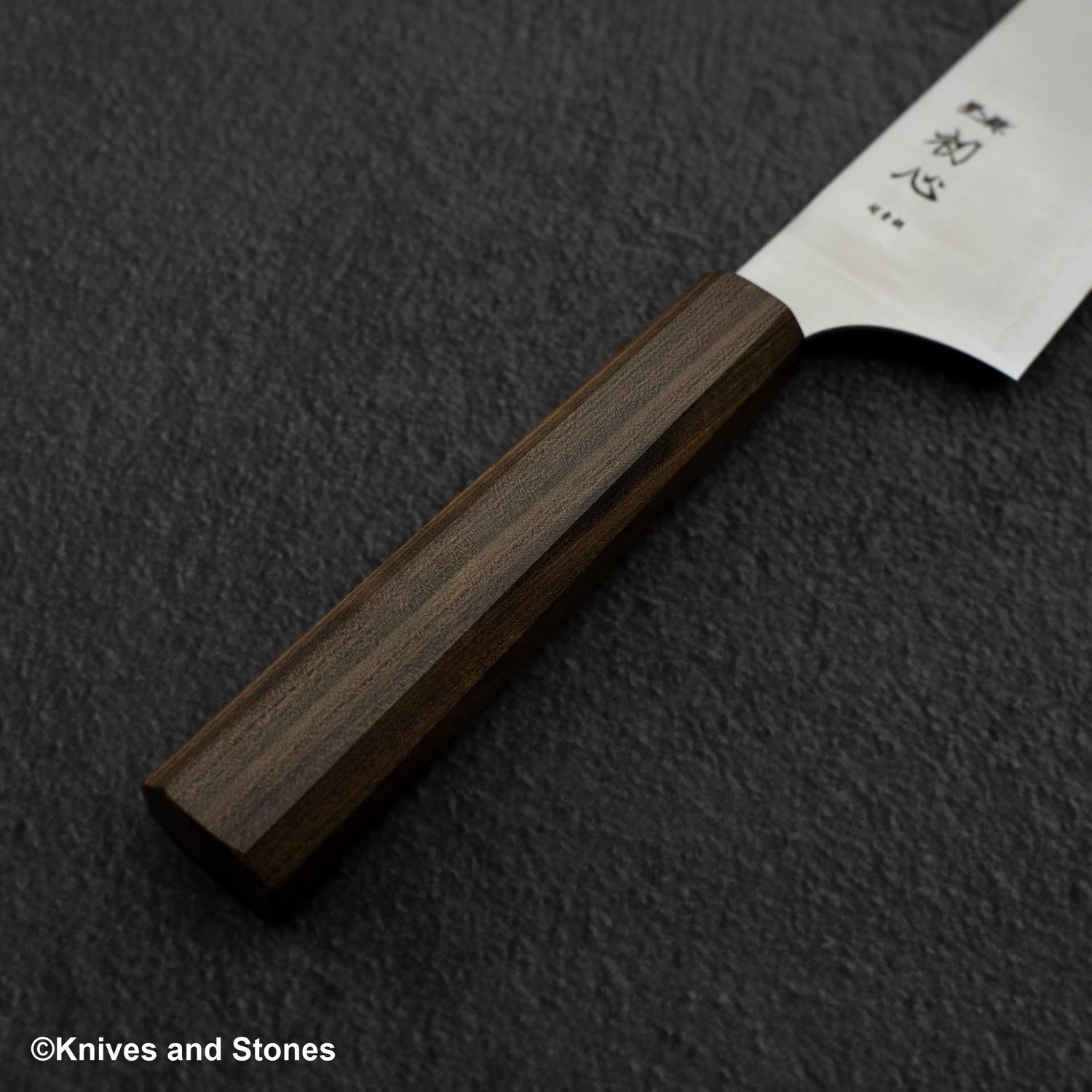 初心隼青神 Super Migaki Bunka 180mm 黑色 Chacate