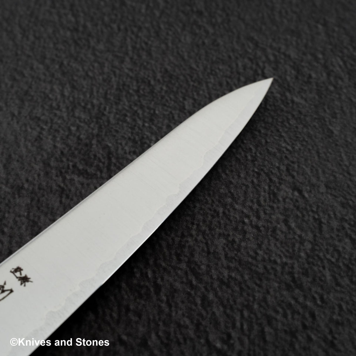Hatsukokoro Hayabusa Aogami Super Migaki Petty 150mm Black Chacate