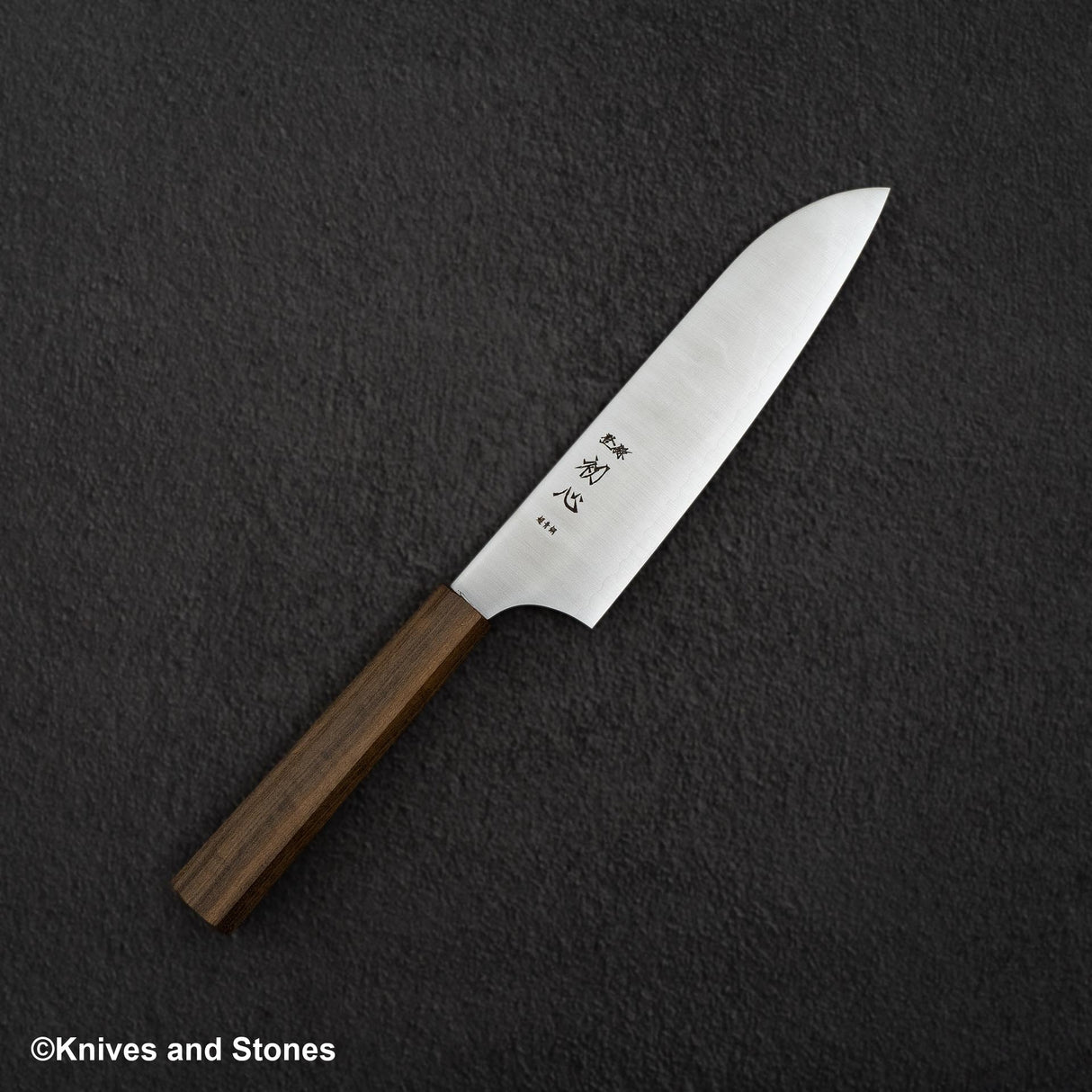 初心隼青神 Super Migaki Santoku 180mm 黑色 Chacate