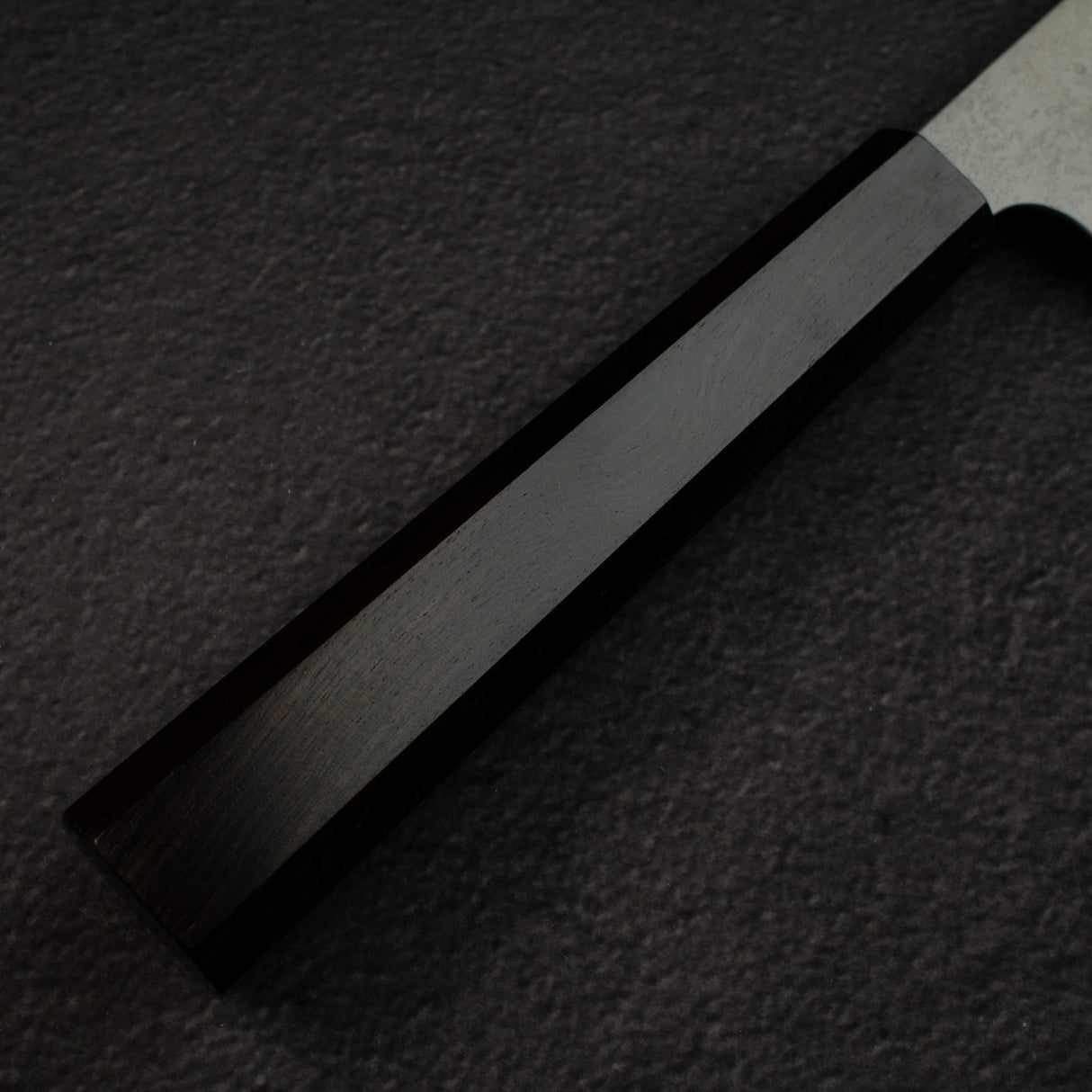 Knives and Stones 岩刃社 Yuepo SLD 梨地牛刀 240mm，黑檀木刀柄