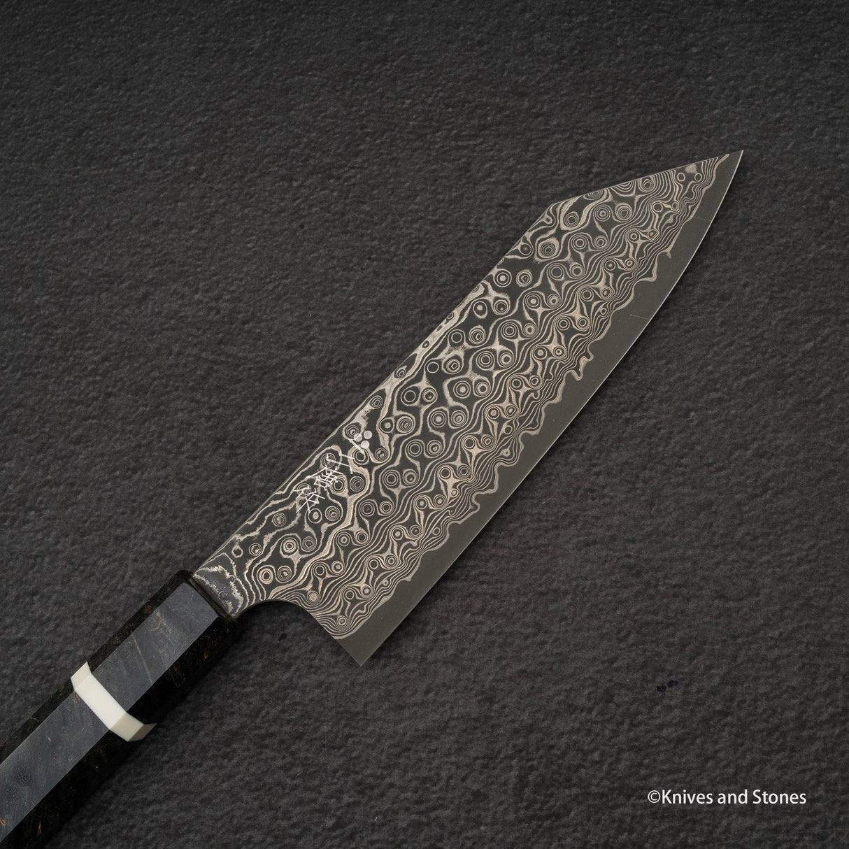Nigara Anmon（暗紋）SG2 雨滴大馬士革文化 180 mm Brich Burl 手柄