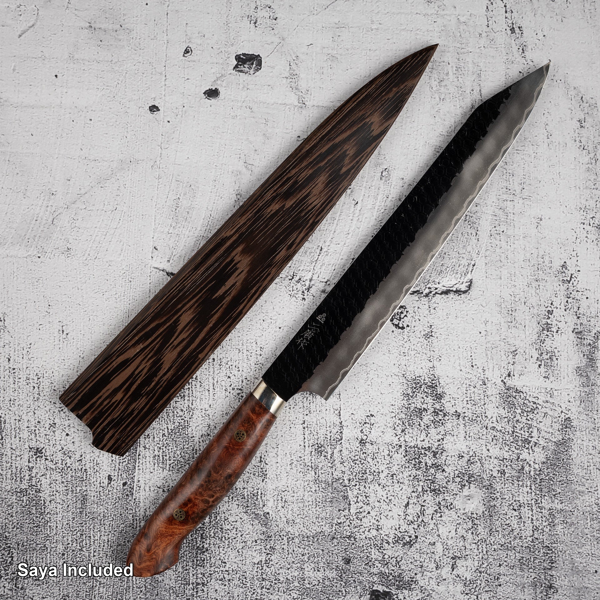 二唐刃物　黒打ちsg2 筋引き240mm 二唐SG2鋼/ SG2粉末高速鋼黑打鎚目筋引240mm 黑檀木柄– Knives and Stones
