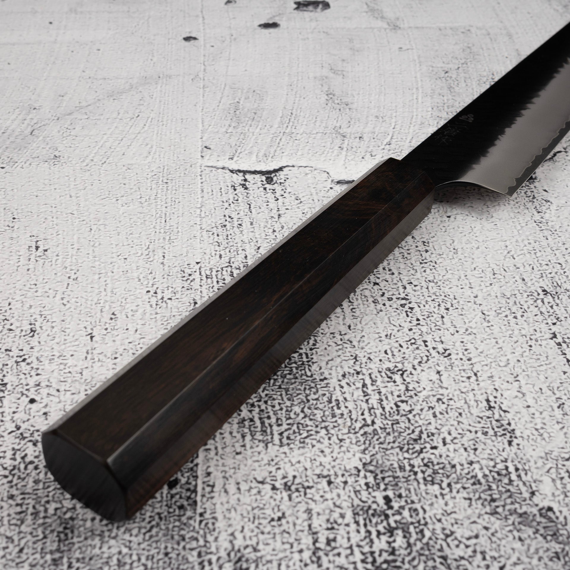 二唐SG2鋼/ SG2粉末高速鋼黑打鎚目筋引240mm 黑檀木柄– Knives and Stones