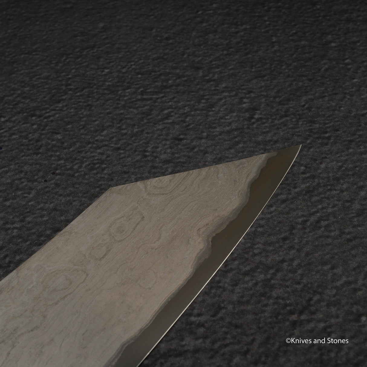 Nigara x Myojin 特製鍛鐵藍 2 K-tip Gyuto 240mm