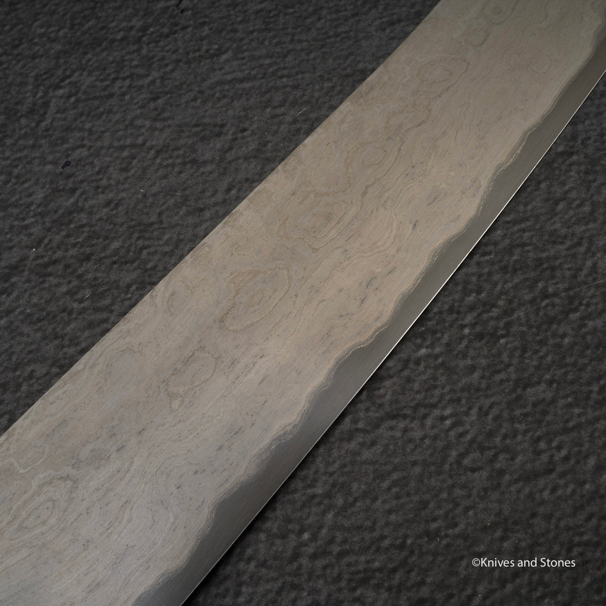 Nigara x Myojin 特製鍛鐵藍 2 K-tip Gyuto 240mm