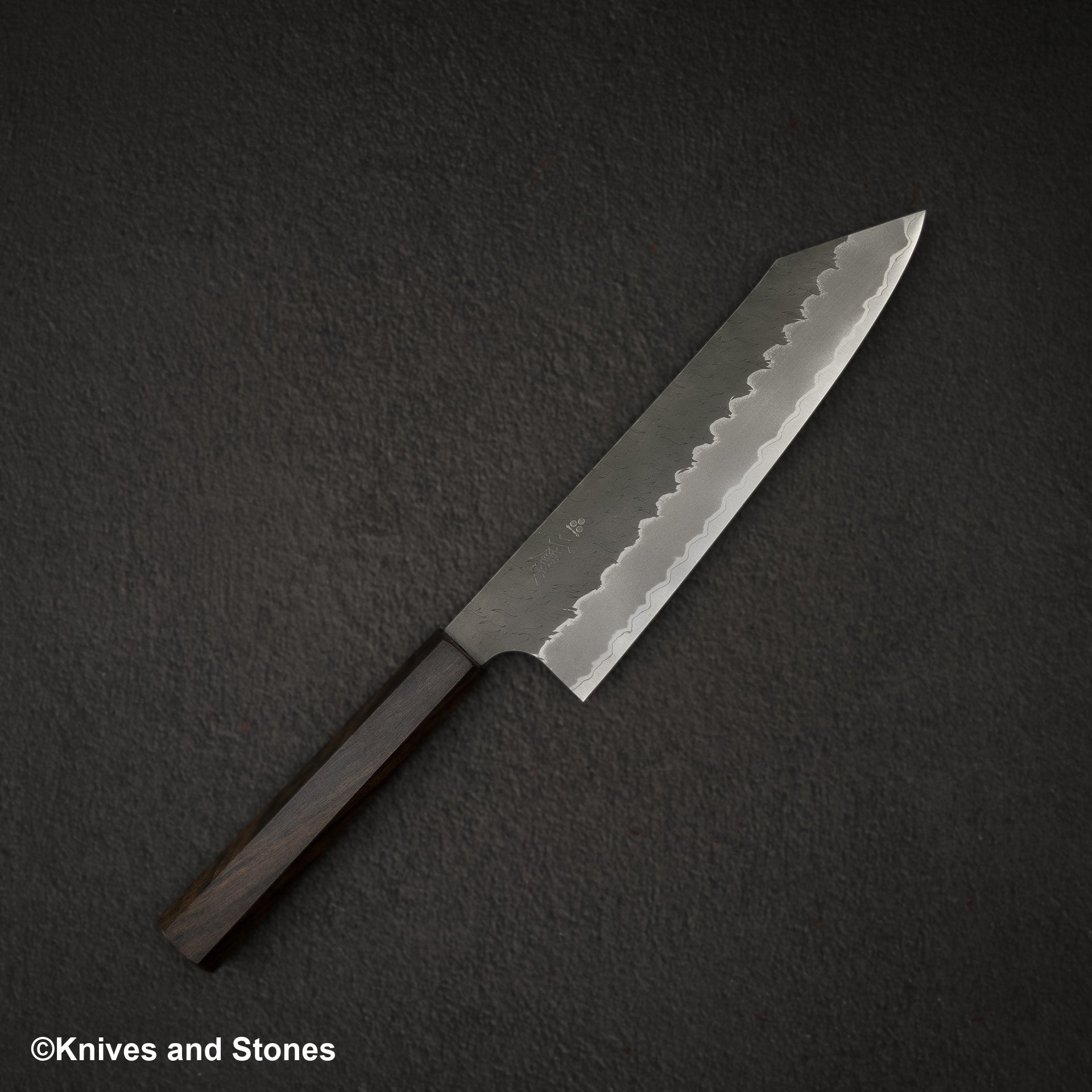 切付牛刀— Japanese Kitchen Knife Profile (主廚刀) | Knives and Stones