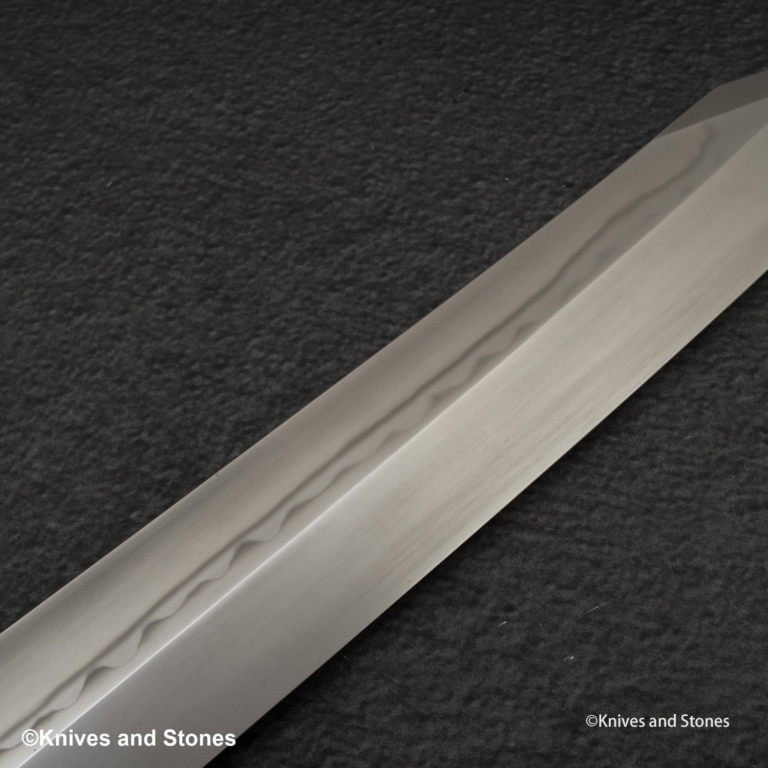 Nigara Blue 2 Honyaki Dual Hamon Kiritsuke Yanagiba 300mm