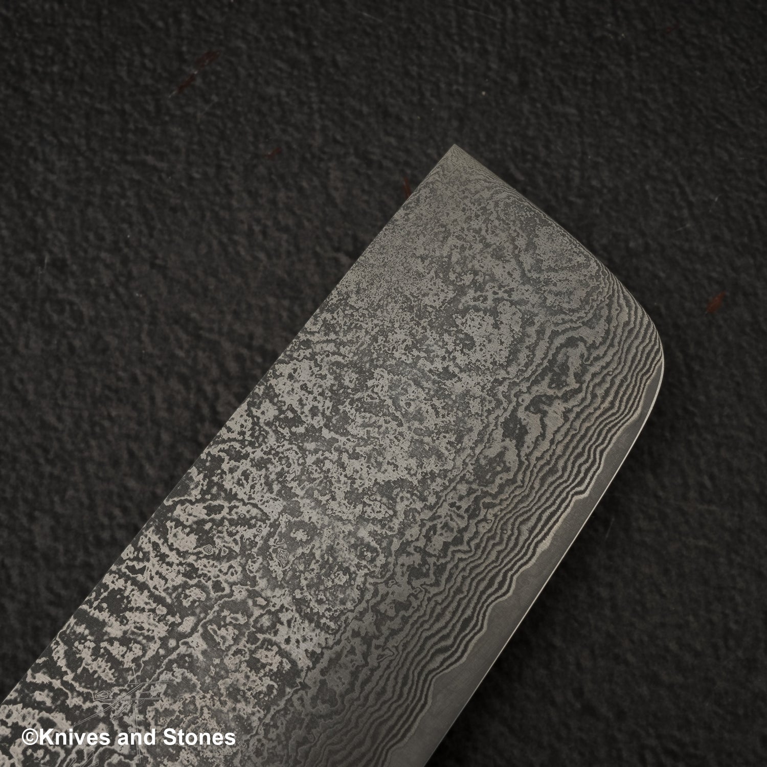 Shiro Kamo Kurokumo SG2 Black Damascus Nakiri 180mm Ebony