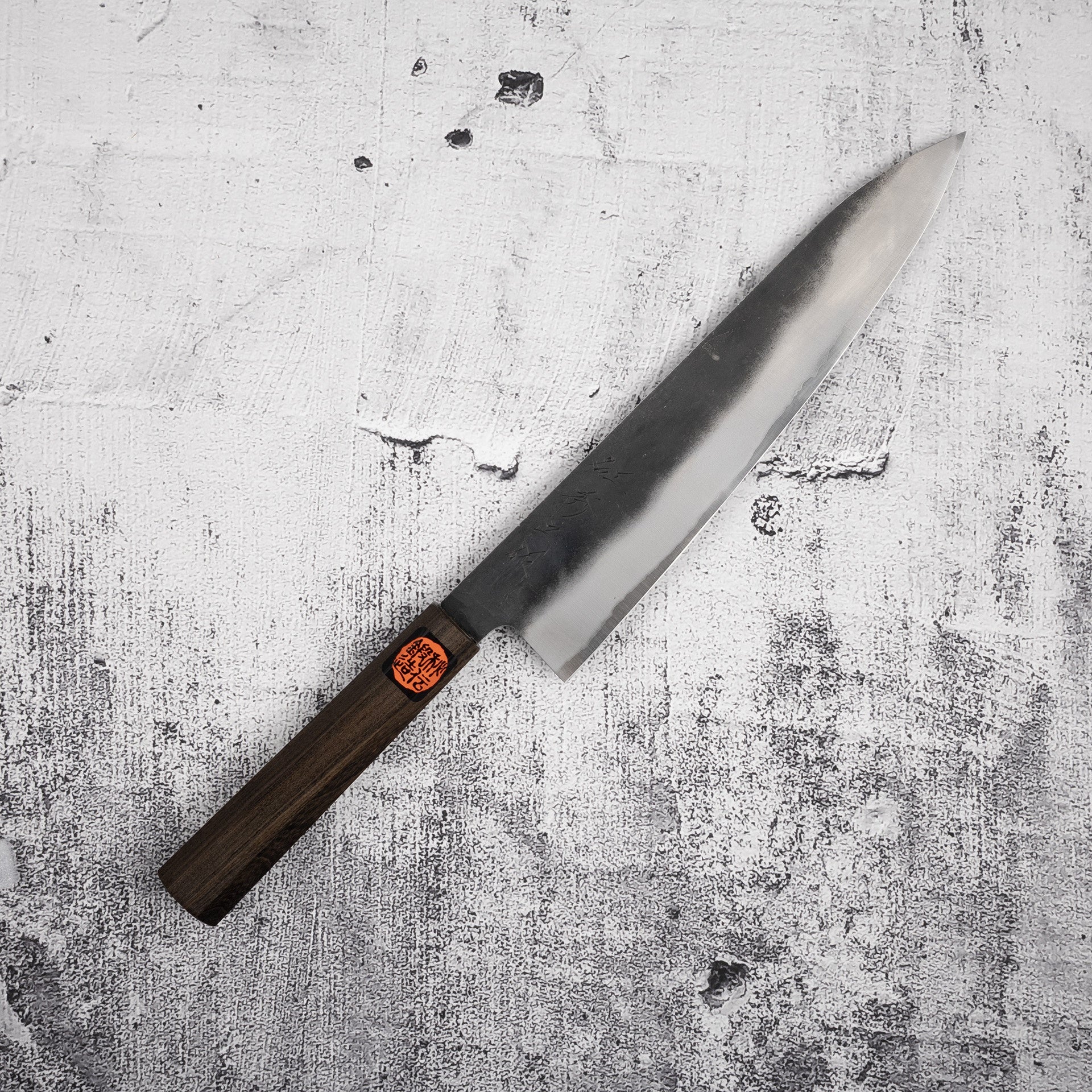 田中– Knives and Stones