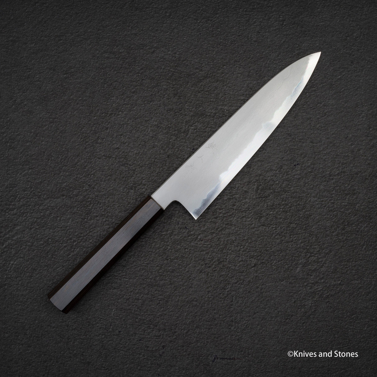 Tetsujin Blue 2 Kasumi Gyuto 210mm 烏木手柄
