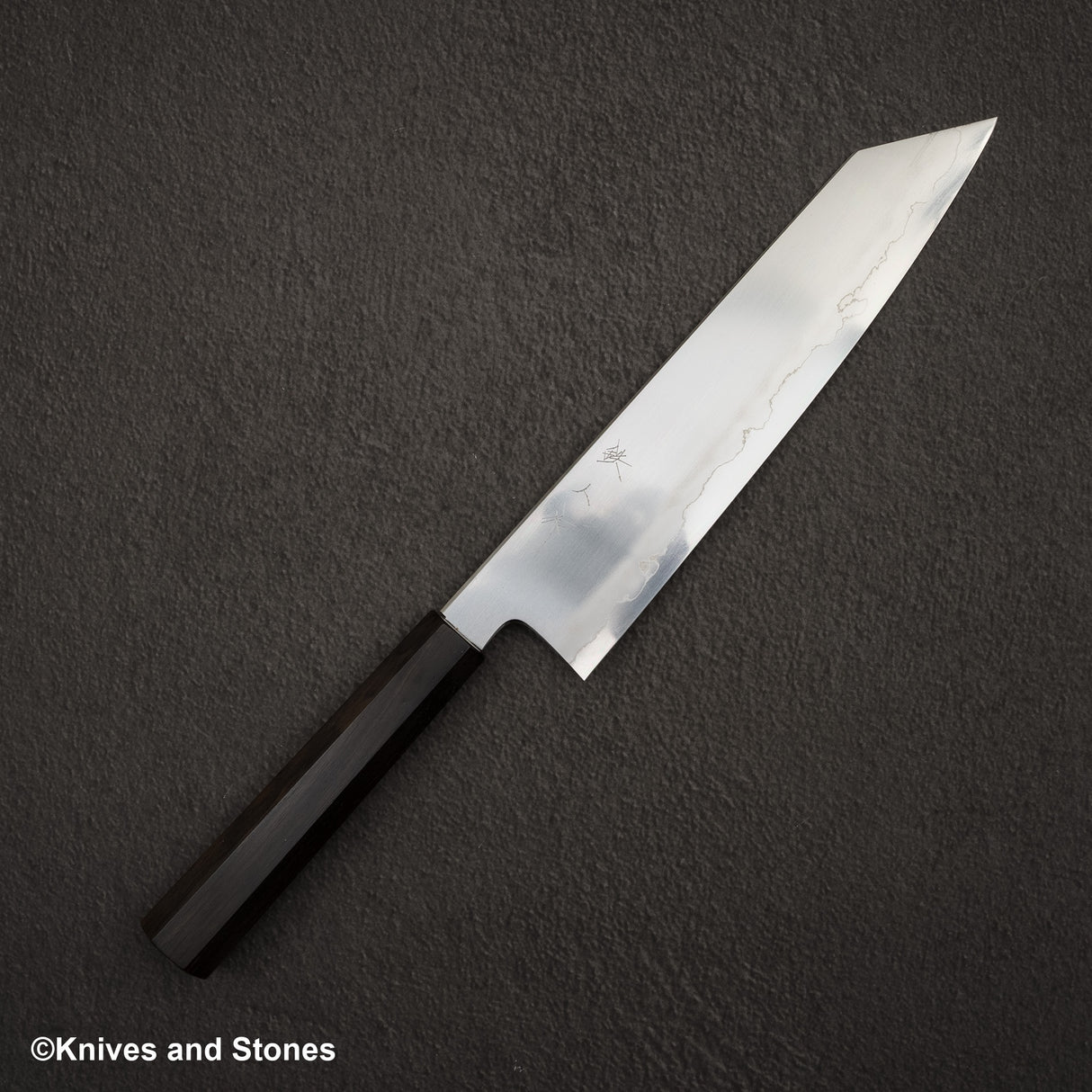 Tetsujin Ginsan Ukiba K-tip Gyuto 240mm 烏木手柄