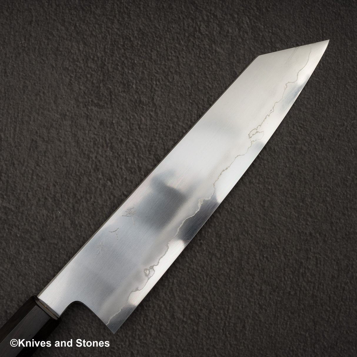 Tetsujin Ginsan Ukiba K-tip Gyuto 240mm 烏木手柄