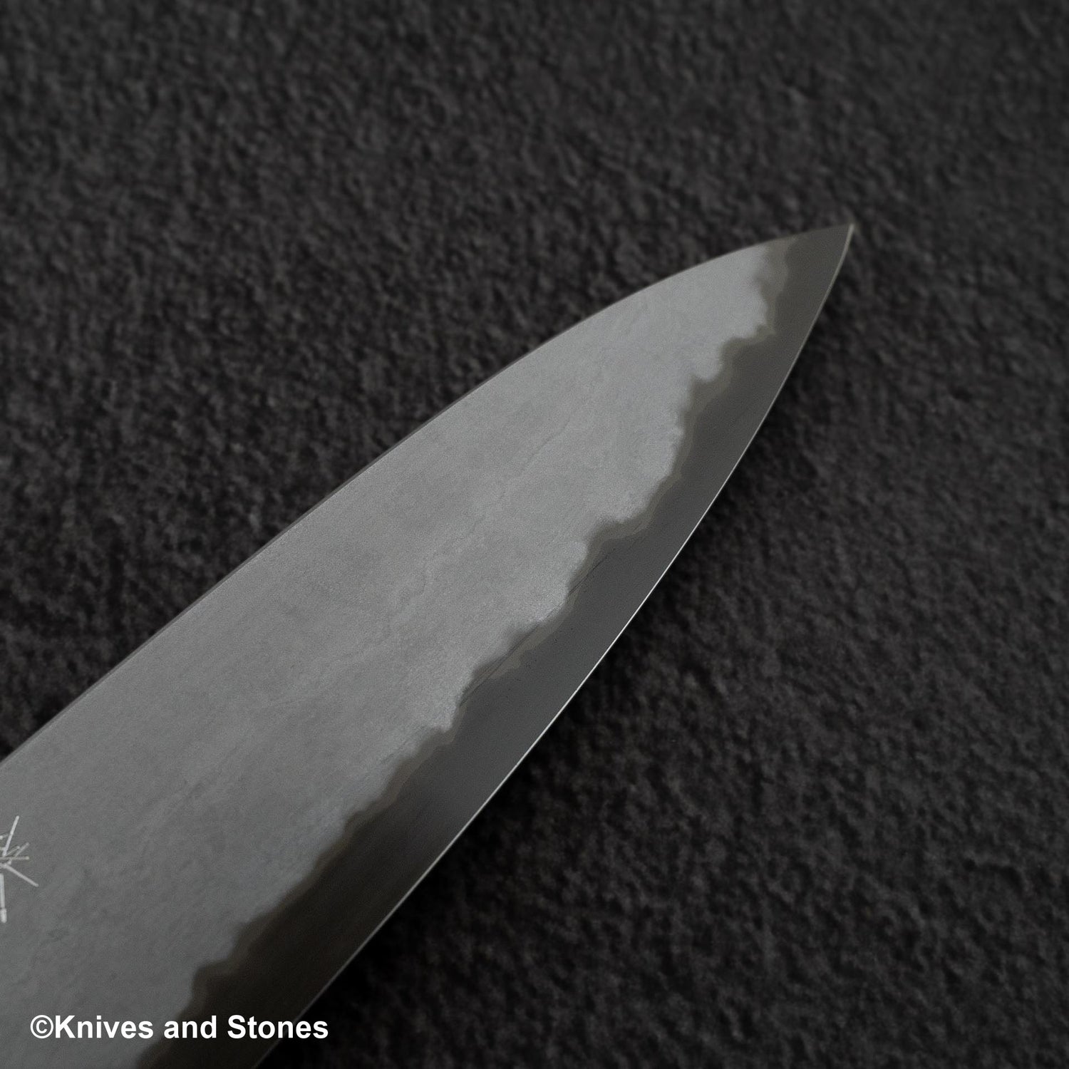 Tetsujin Tanryusen Blue 2 River Flow Gyuto 180mm Ebony