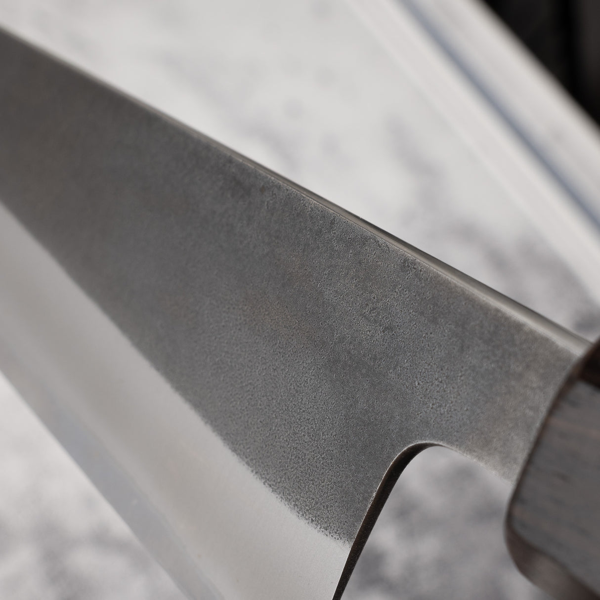 Hatsukokoro x Yoshikane White 2 Nashiji Gyuto 210mm 不鏽鋼包覆黑檀木手柄
