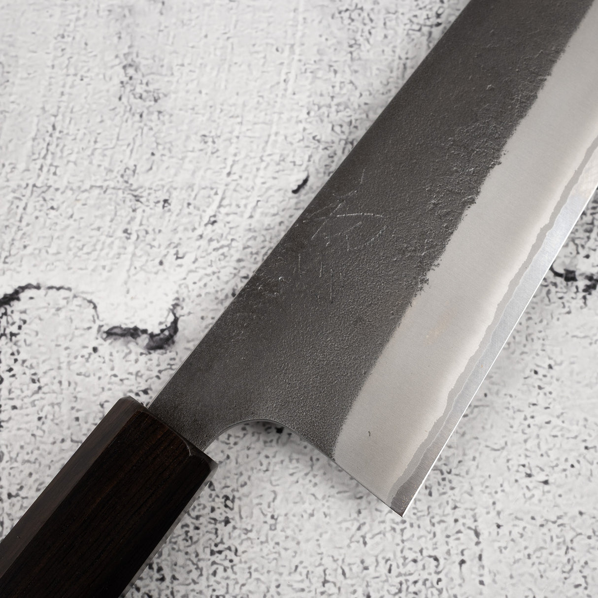 Yoshikane White 2 Nashiji K-tip Gyuto 210mm 不鏽鋼包覆烏木手柄