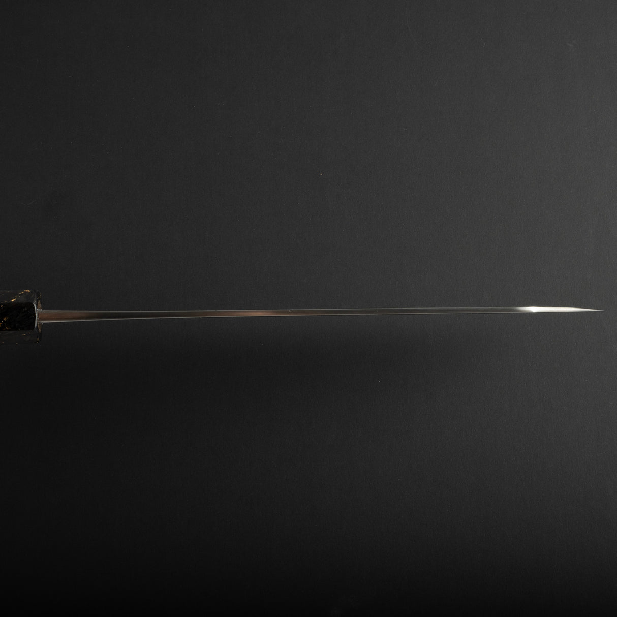 吉金 白二號 KU 梨地 K-tip 牛刀 210mm 不鏽鋼夾層 黑檀木柄 初心