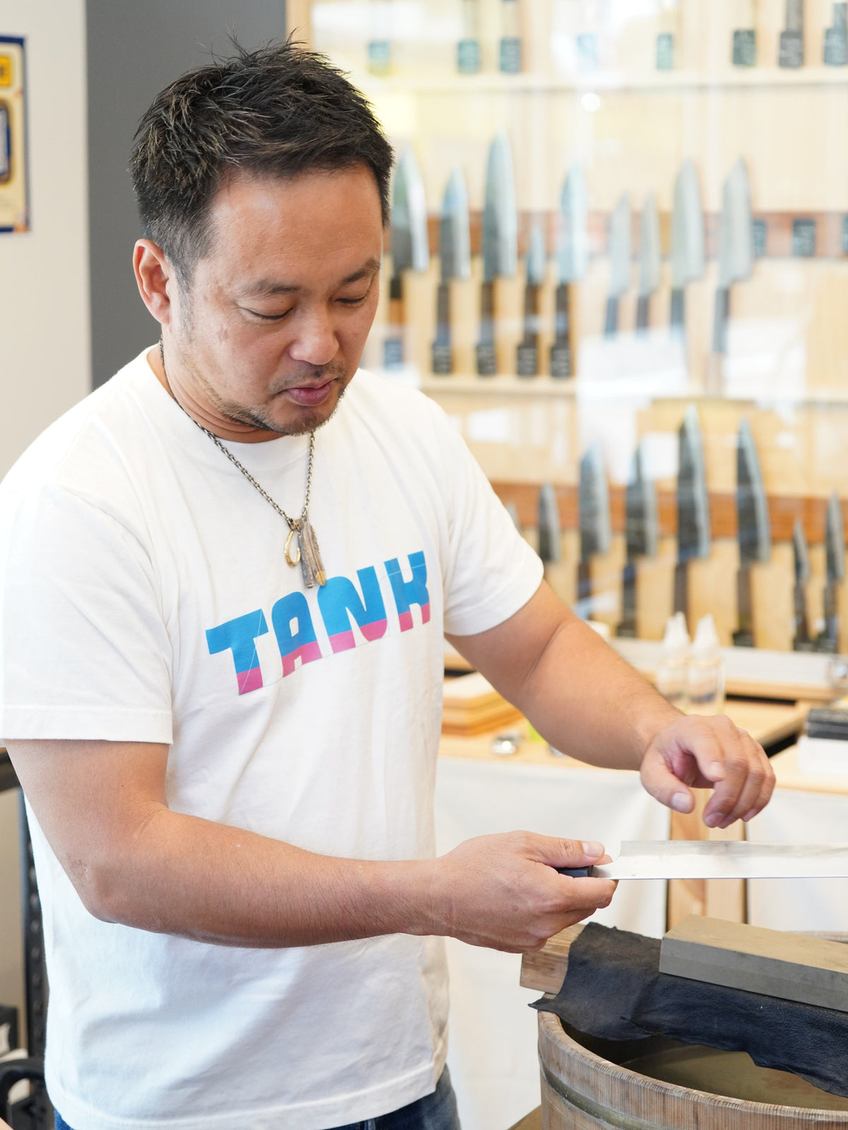 Shibata-san 於 Knives & Stones 雪梨店