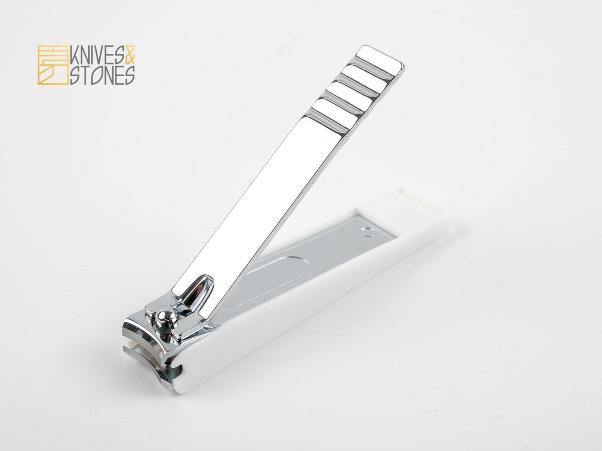 GreenBell Nail Clipper with Catcher (Medium Size) QQ-101